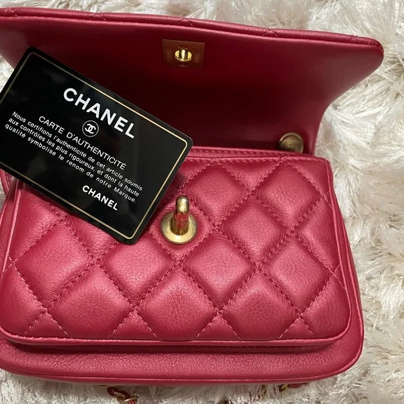 Mini Chanel with top handle and crossbody chain - Picture 4 of 10